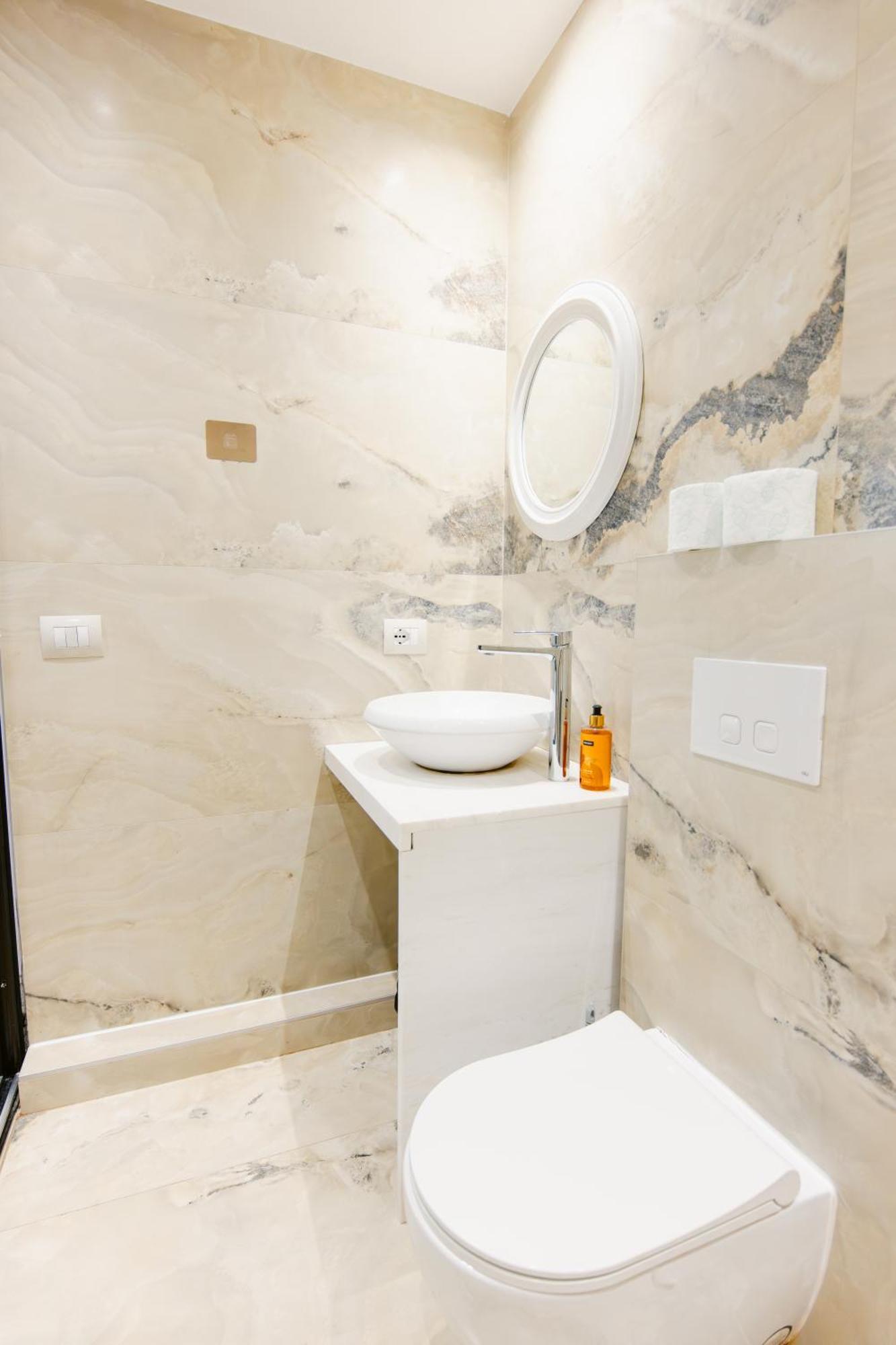 Durres Str Modern Apartments - The Nest Tiranë Ngoại thất bức ảnh
