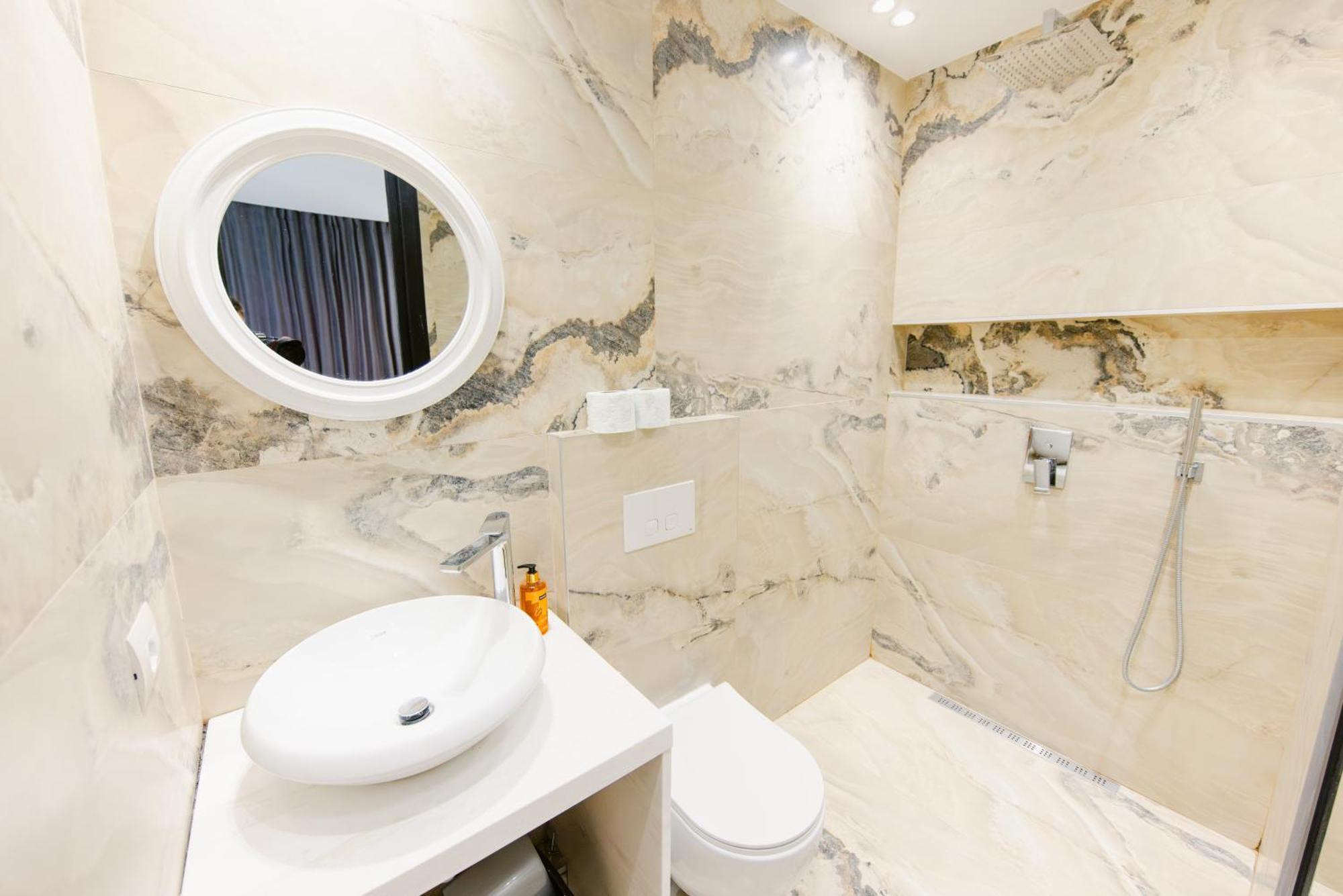 Durres Str Modern Apartments - The Nest Tiranë Ngoại thất bức ảnh